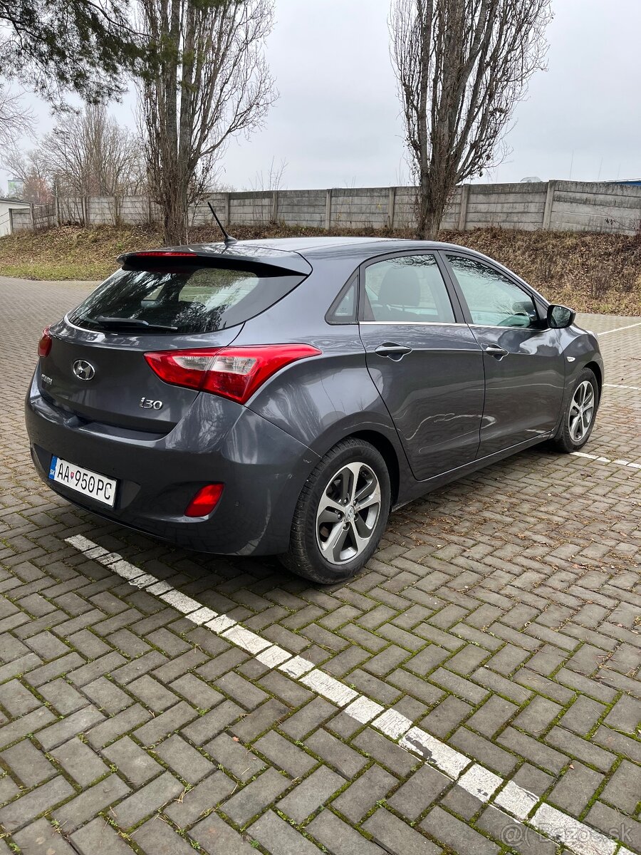 Predám Hyundai I30 - 4