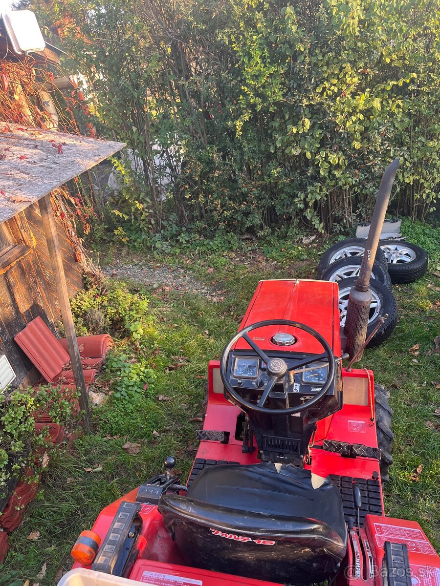 Predám traktor Yanmar f16 d s príslušenstvom - 4