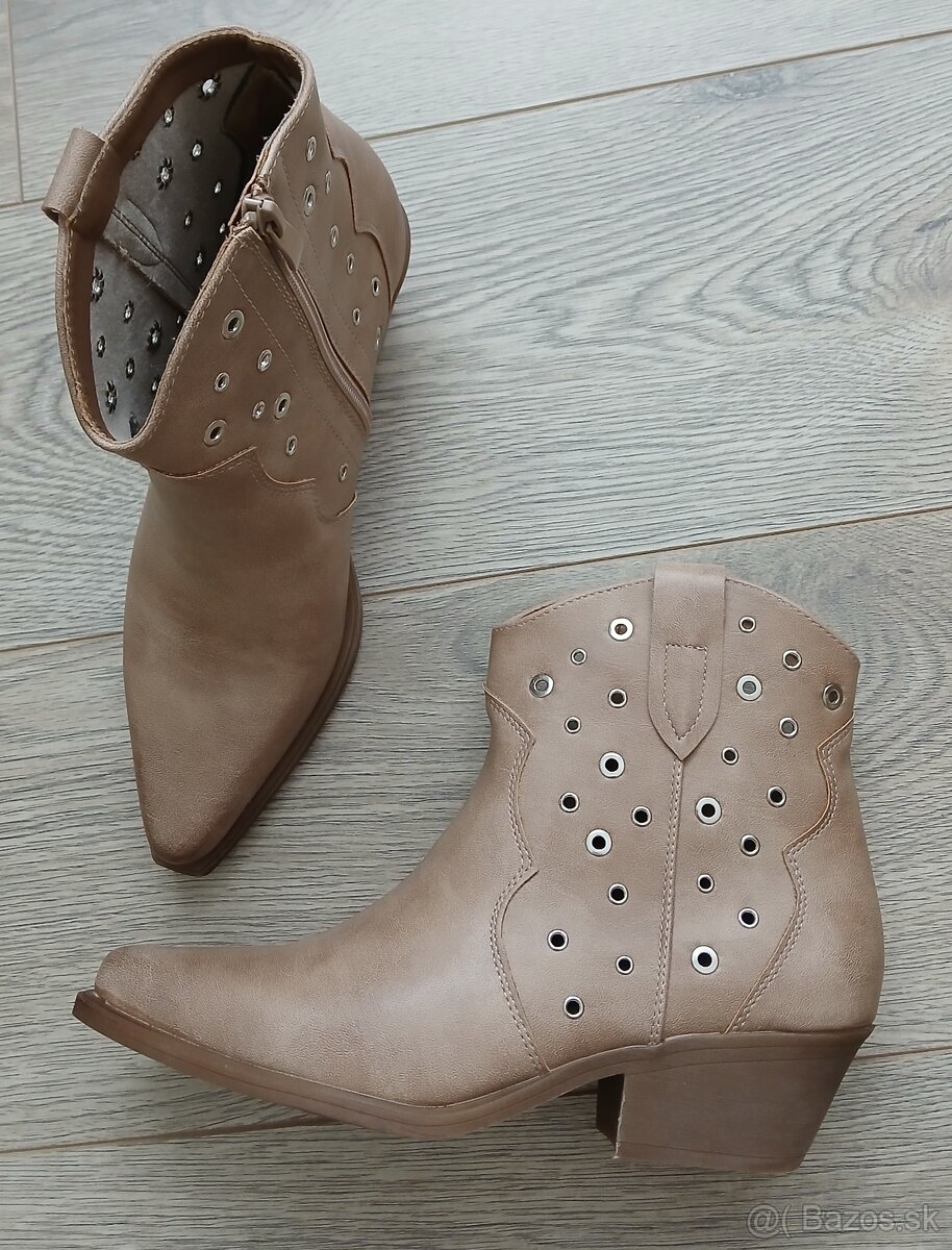 Kotnikove jarne cizmy - 4