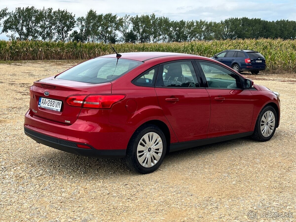 Ford Focus, Sedan, 125 koní - 4