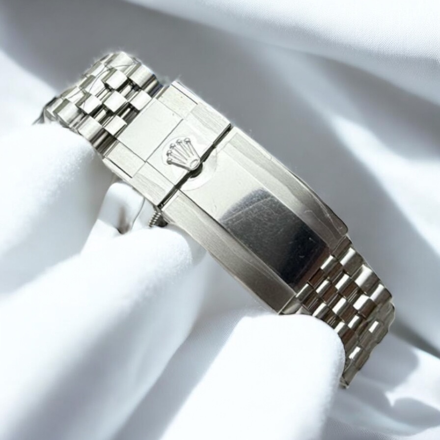 Rolex GMT-Master II Bruce Wayne - 4