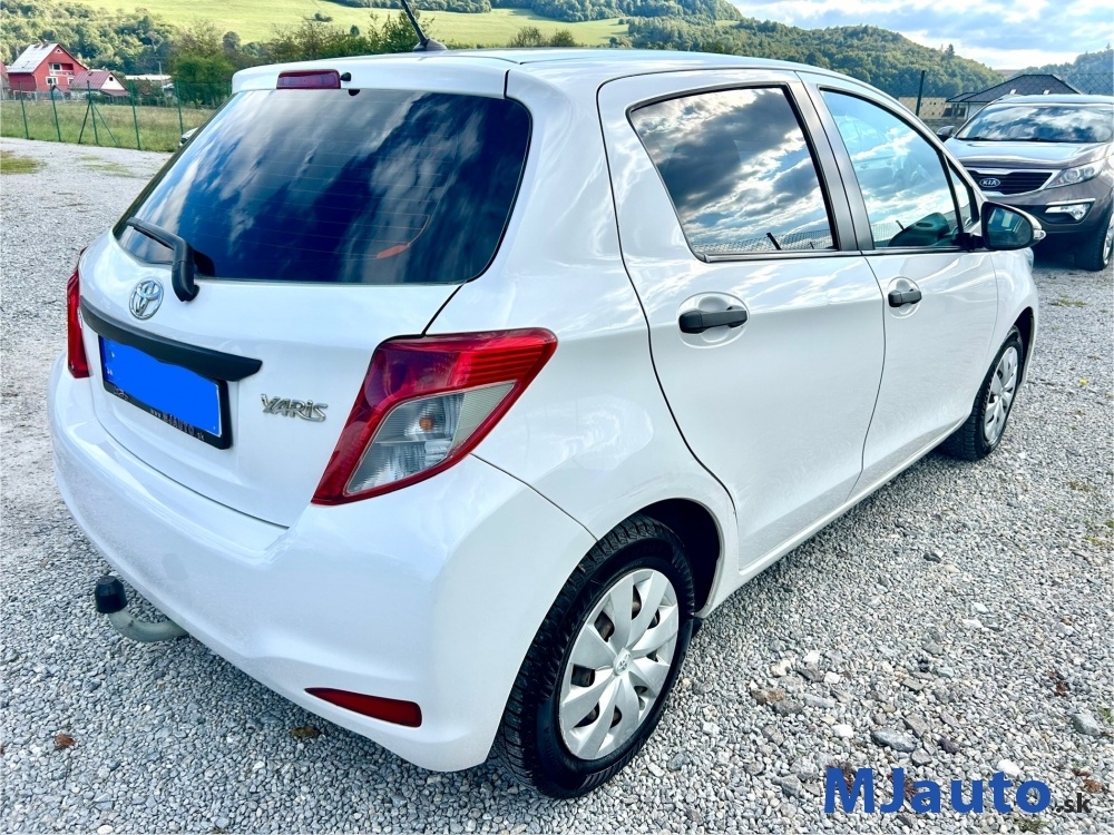 Toyota Yaris 1.3i Možná výmena/úver/leasing - 4