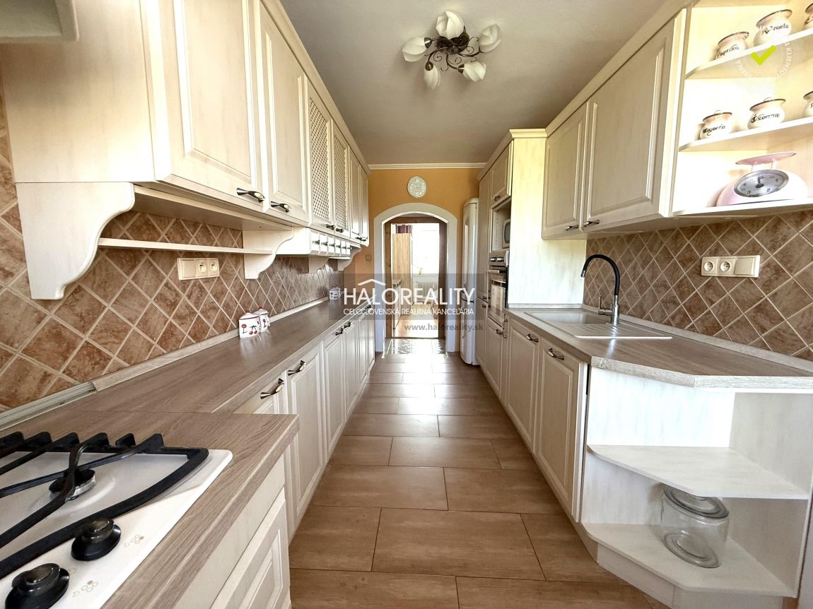 HALO reality - Predaj, trojizbový byt Tekovské Lužany, kvali - 4