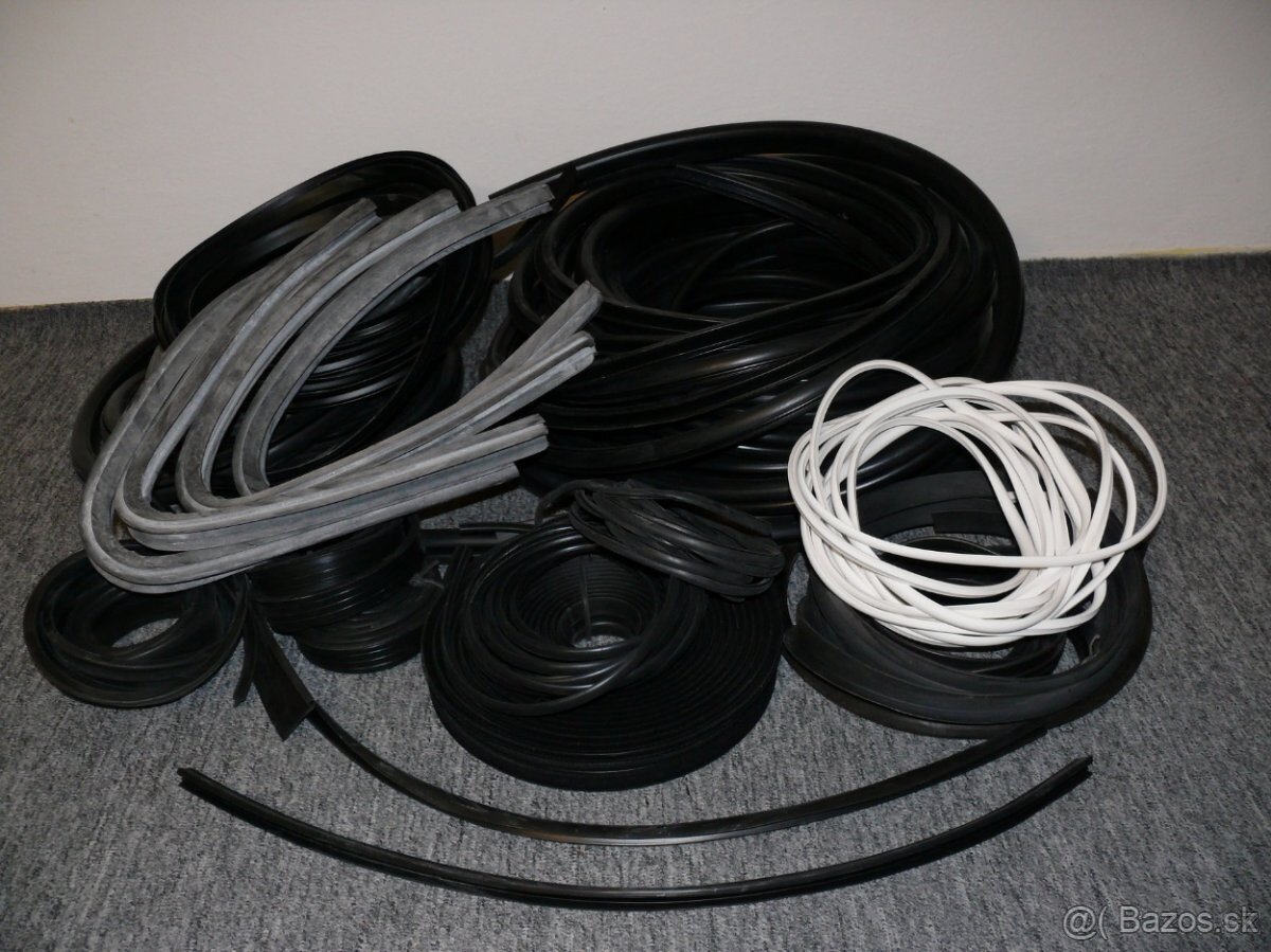 Škoda 1200, 1201 sedan - 4