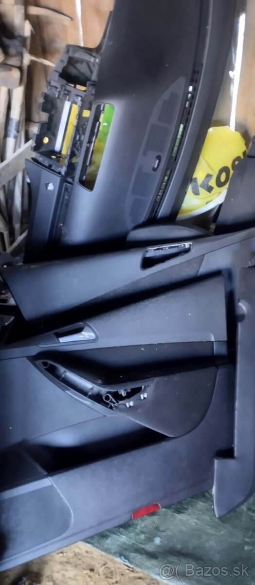 Náhradné diely - 4