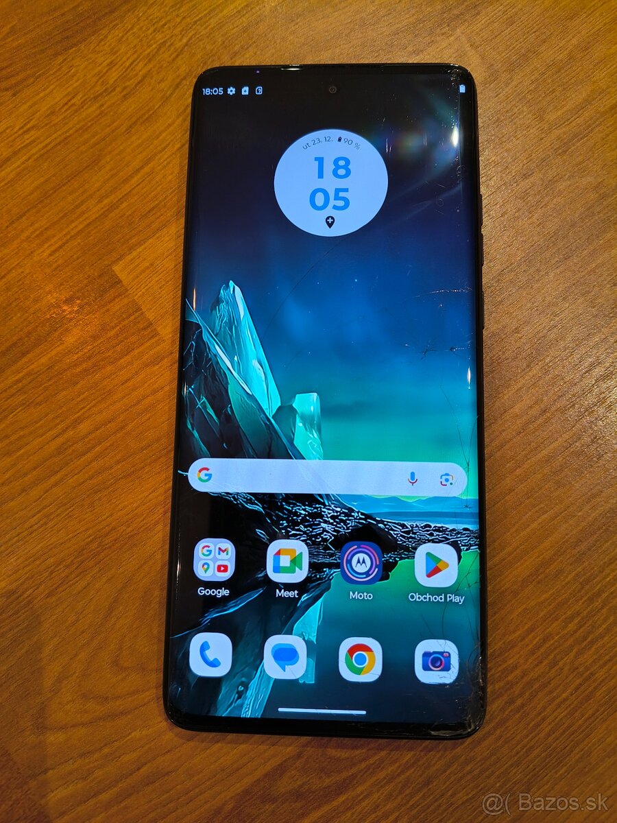 Predám Motorola Edge 40 Neo - 4