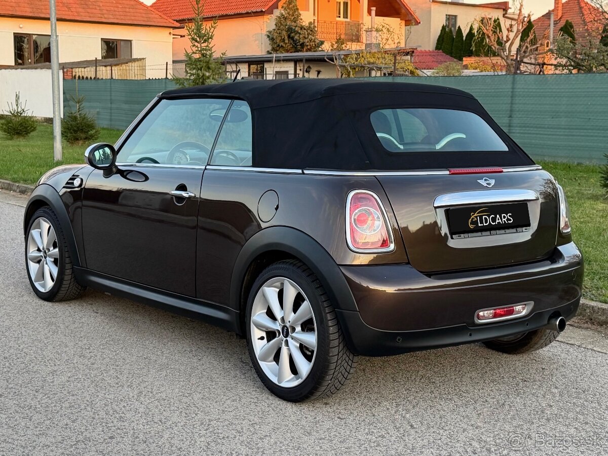 Mini Cooper Cabrio 1.6 • Benzín • 2011 • - 4