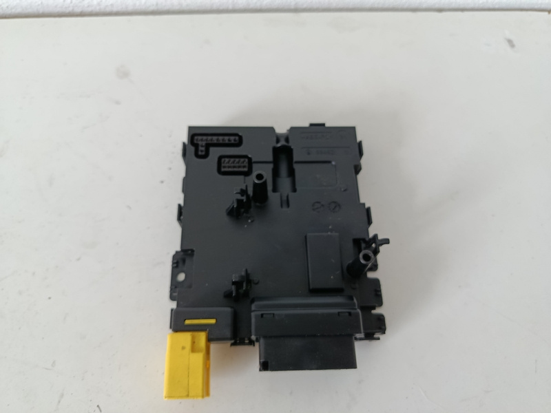 RJ snimac uhlu passatCC 3c0953549aj 140€ - 4