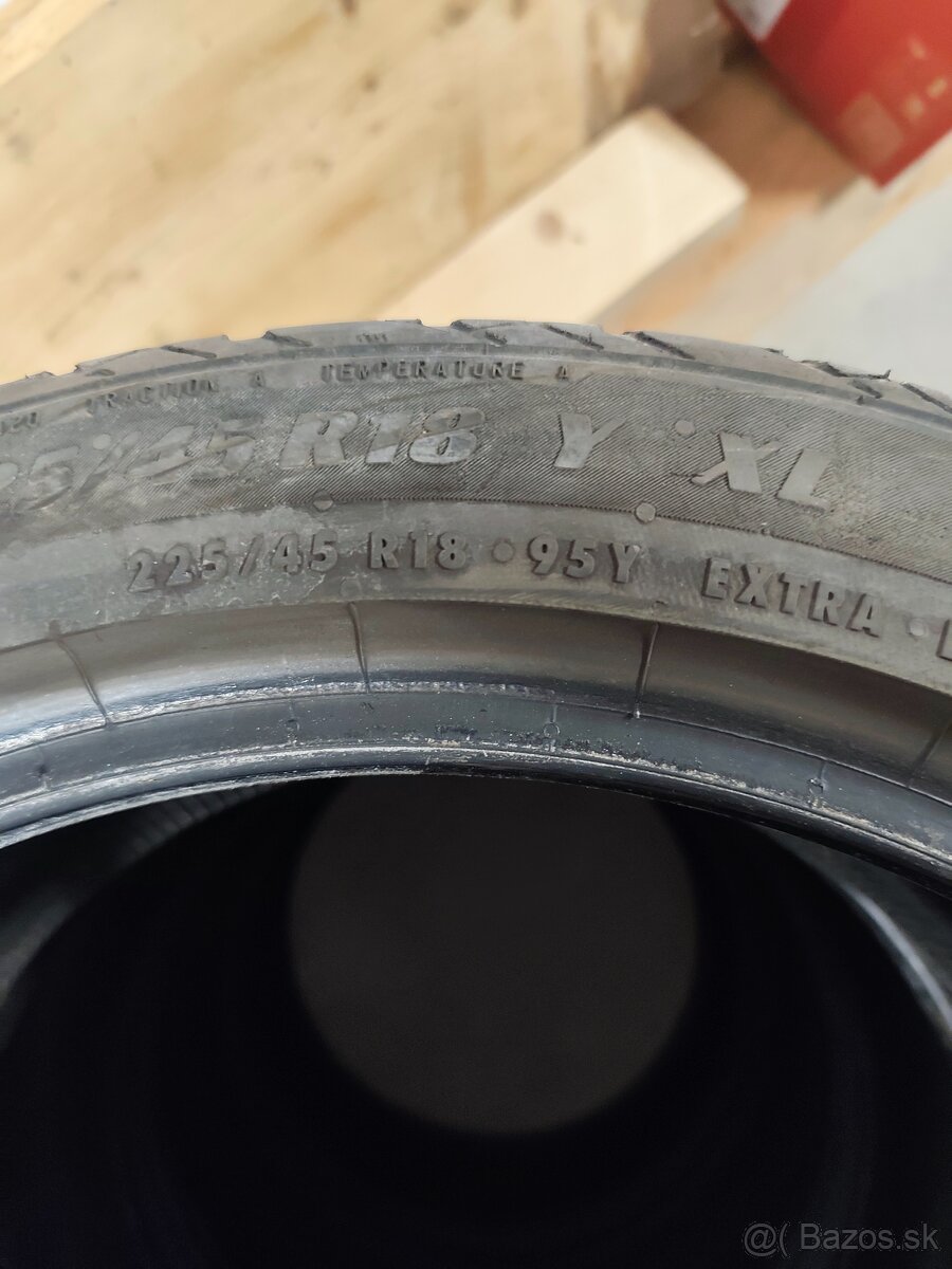 Letné pneu 225/45/18 - 4
