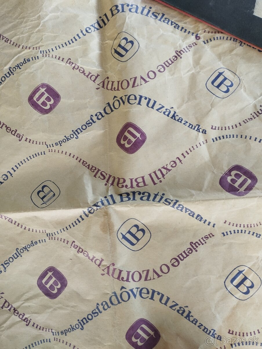 Hračky , baliaci papier - 4