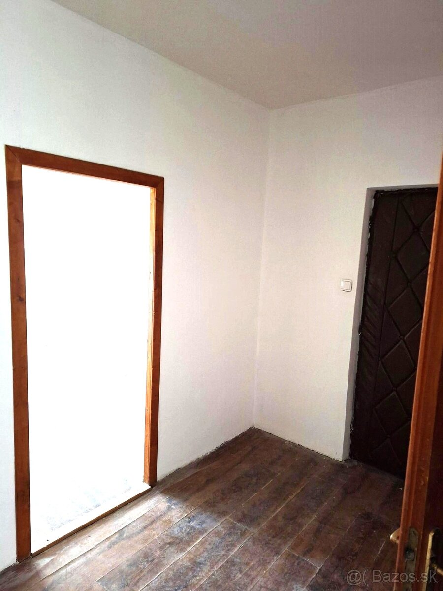 Predaj 2-izbový byt blízko centra mesta - 4