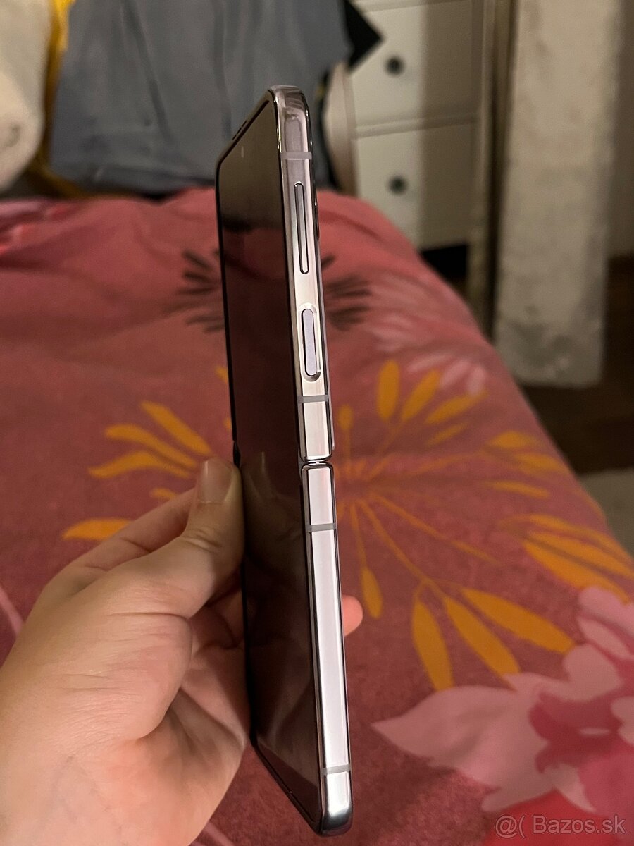 samsung galaxy z flip 4 - 4