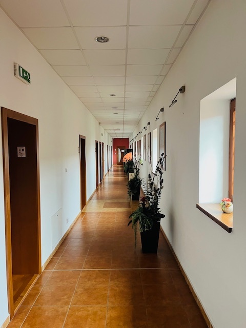 KANC. PRIESTOR 2 MIESTNOSTI, BENCÚROVA UL, STARÉ MESTO - 4