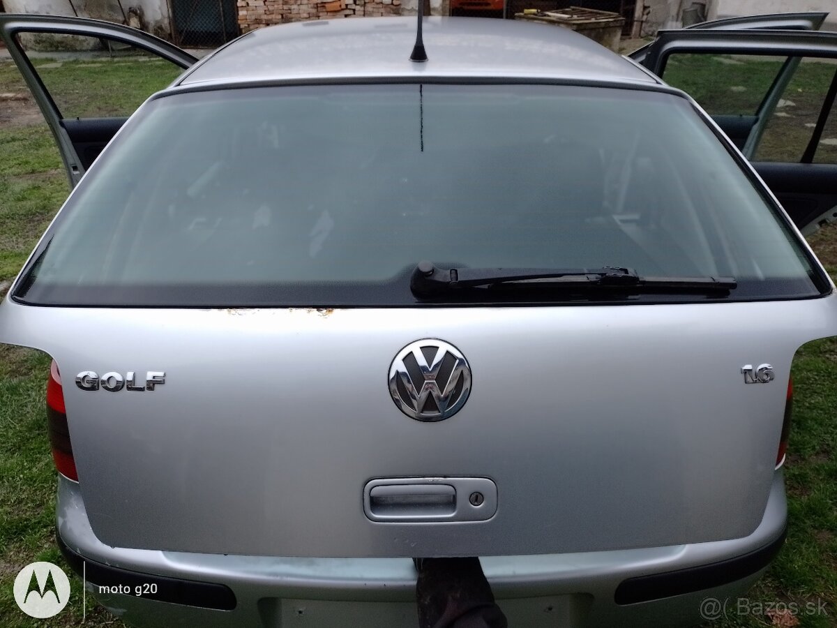 Rozpredám golf 4 - 4