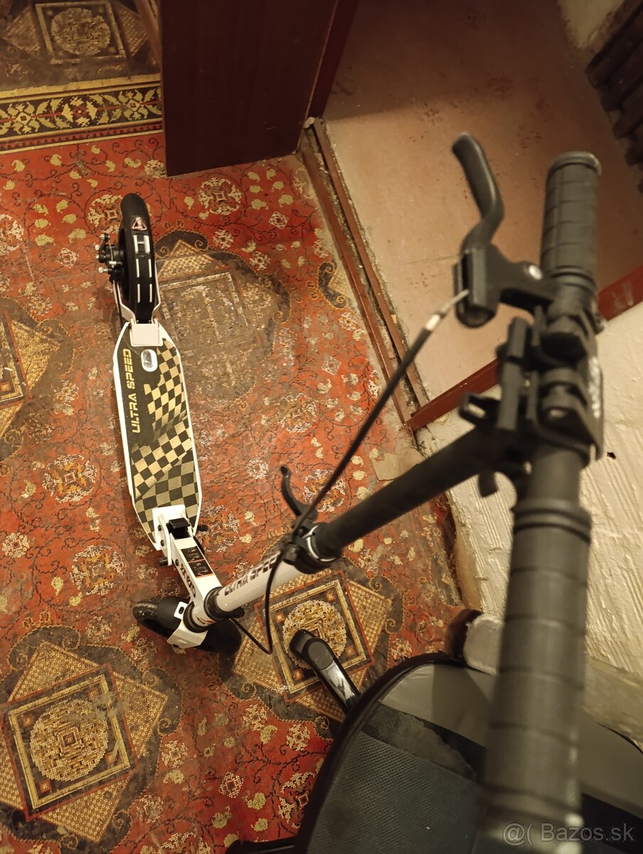 Odrážacia kolobežka - 4