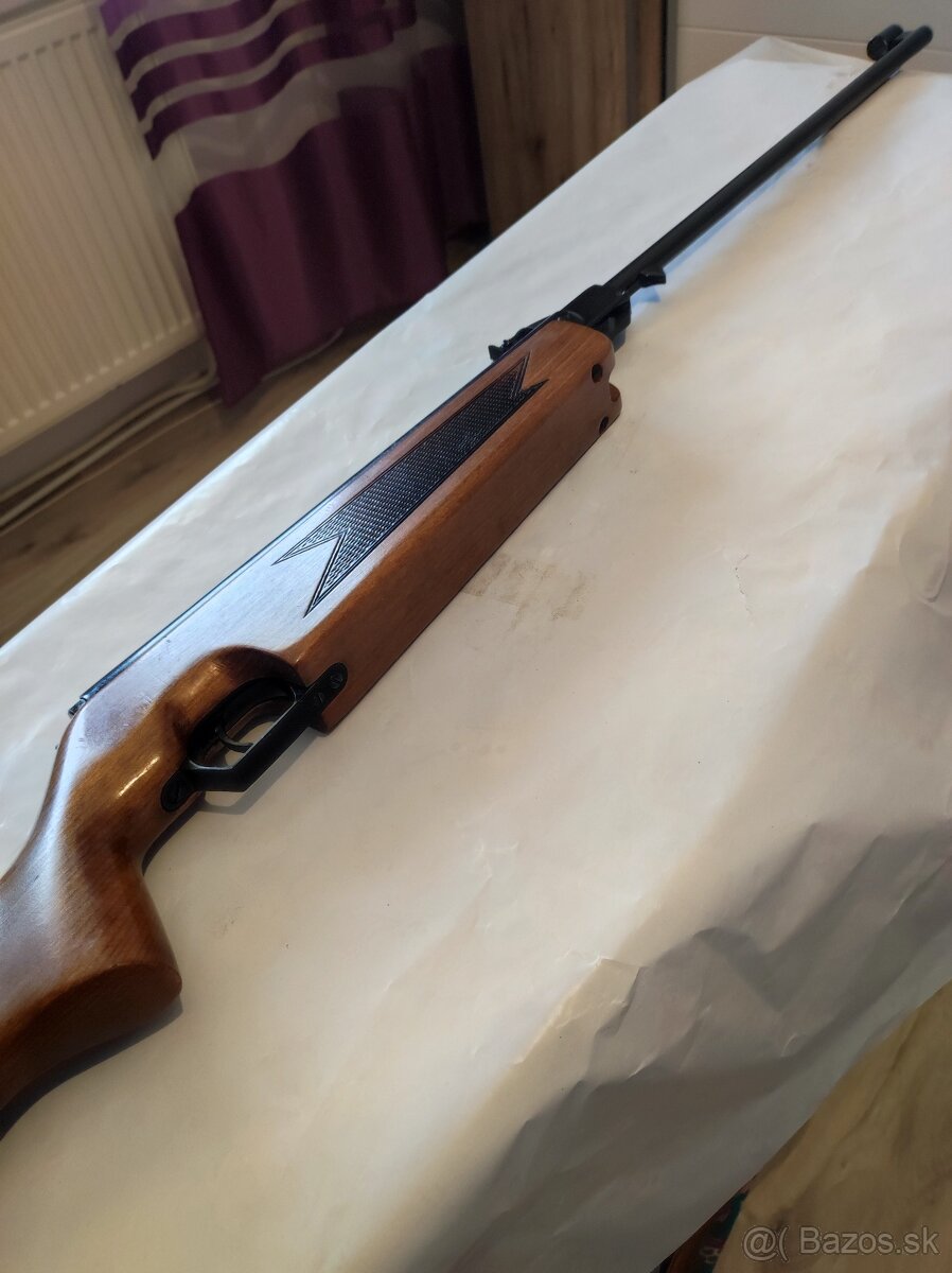 Vzduchovka Slávia 631 - 4