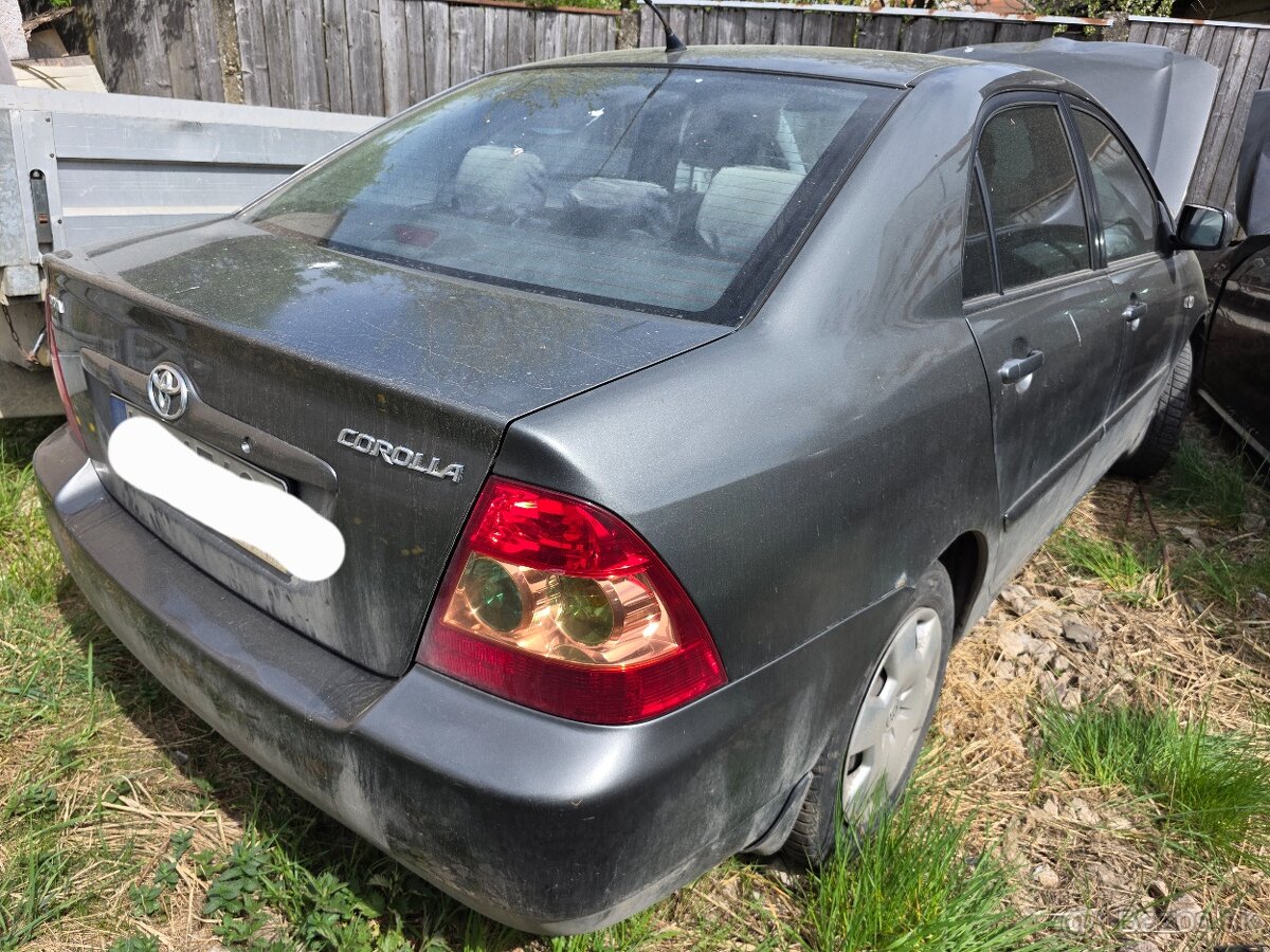 Toyota Corolla E12,motor 1,4 VVT-i 71 KW - 4