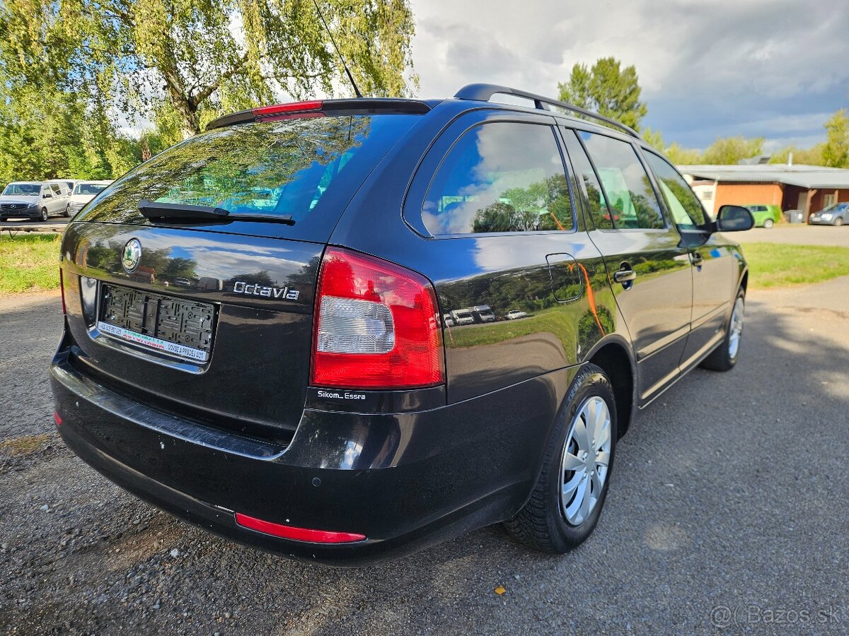 ŠKODA OCTAVIA II FACELIFT, 1.6TDI,TOP VÝBAVA - 4