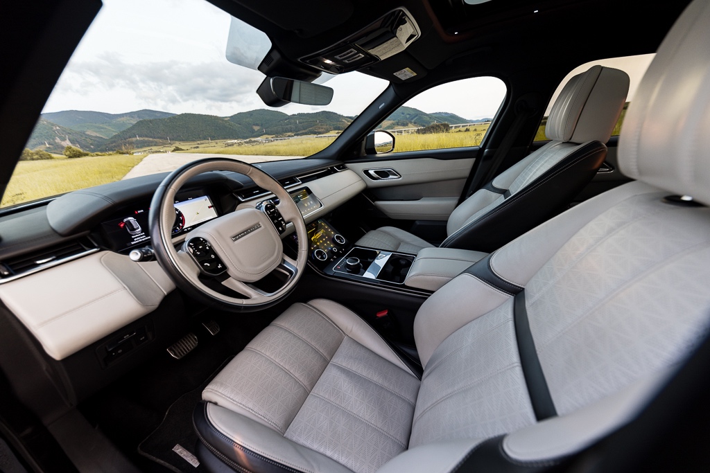 Range Rover Velar 3.0 V6 P380 AWD R-Dynamic SE (2018)