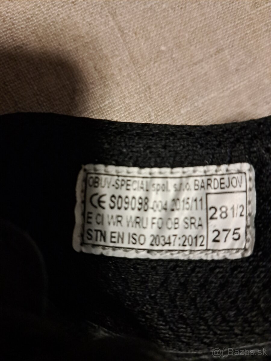 Kanady GORATEX veĺ. 28,5 - 4