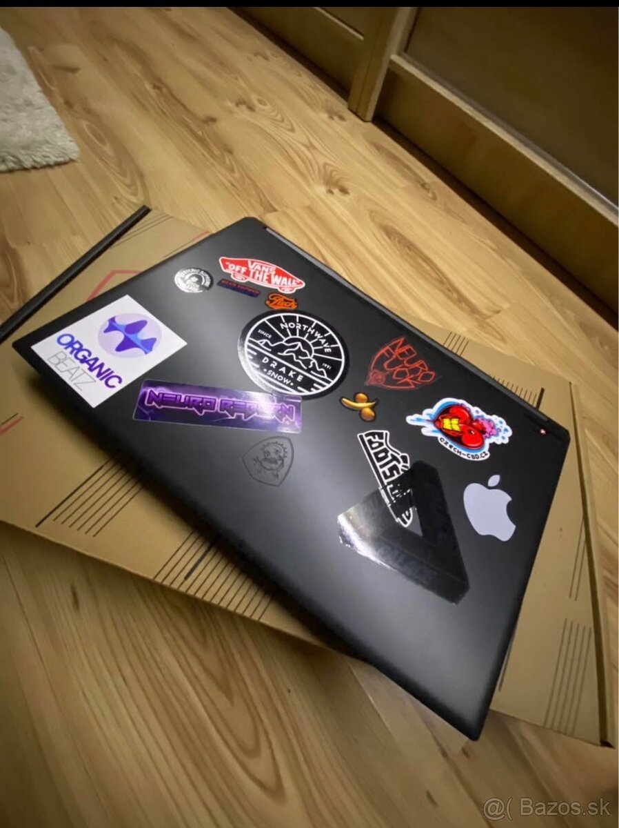 Msi Katana GF76 UC12 - 4