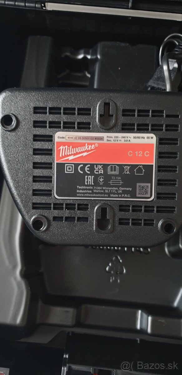 HD Kufor Milwaukee+nabijacka=35€ - 4