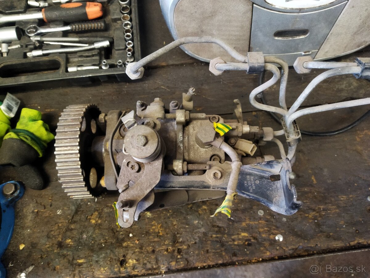 Naftové čerpadlo Bosch 1,9 D - 4