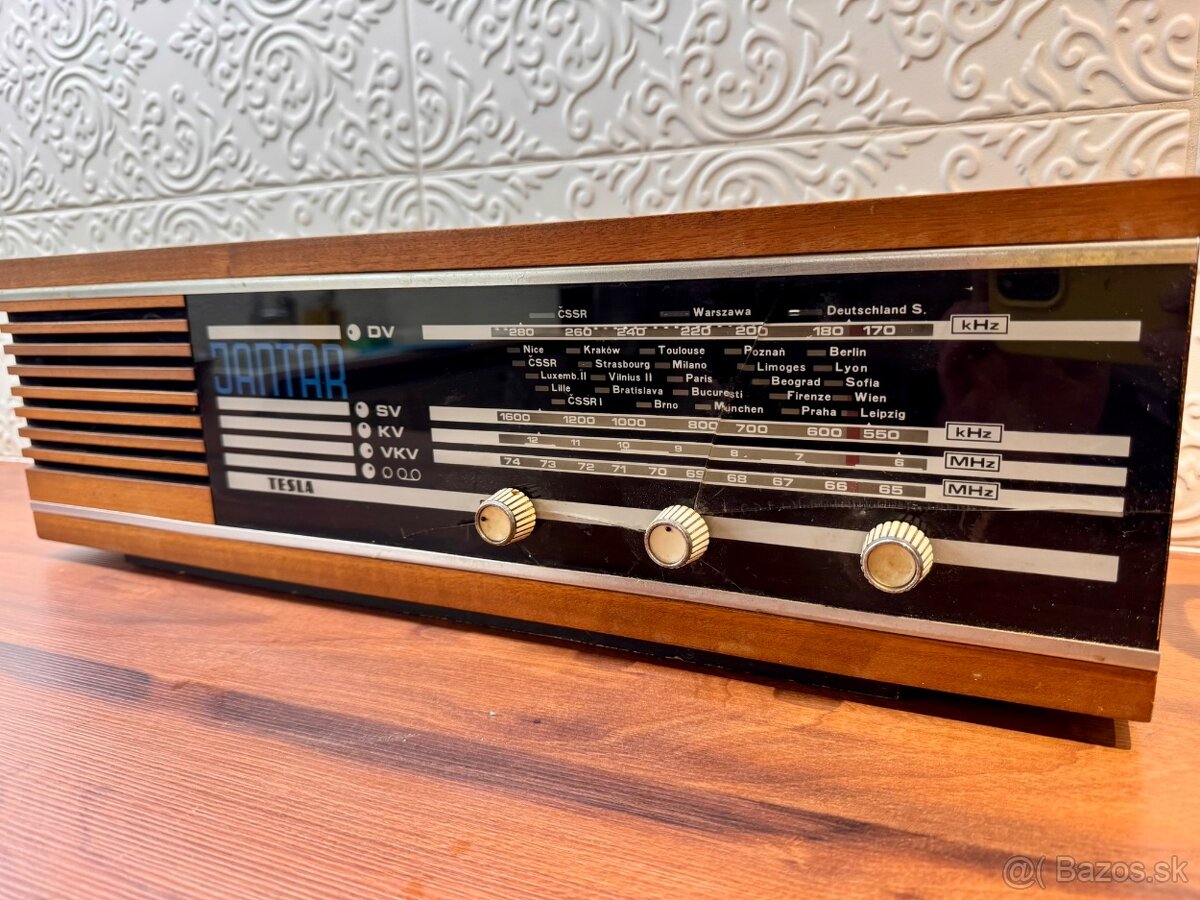 Historické rádio Jantar - 4