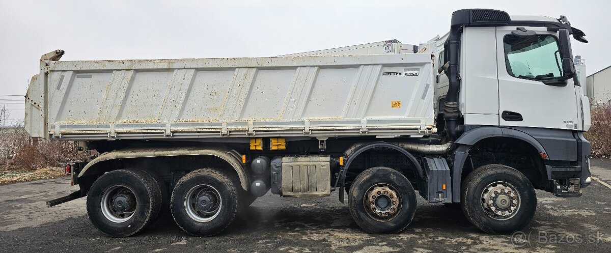 Mercedes Arocs 4151 8x6 - 4