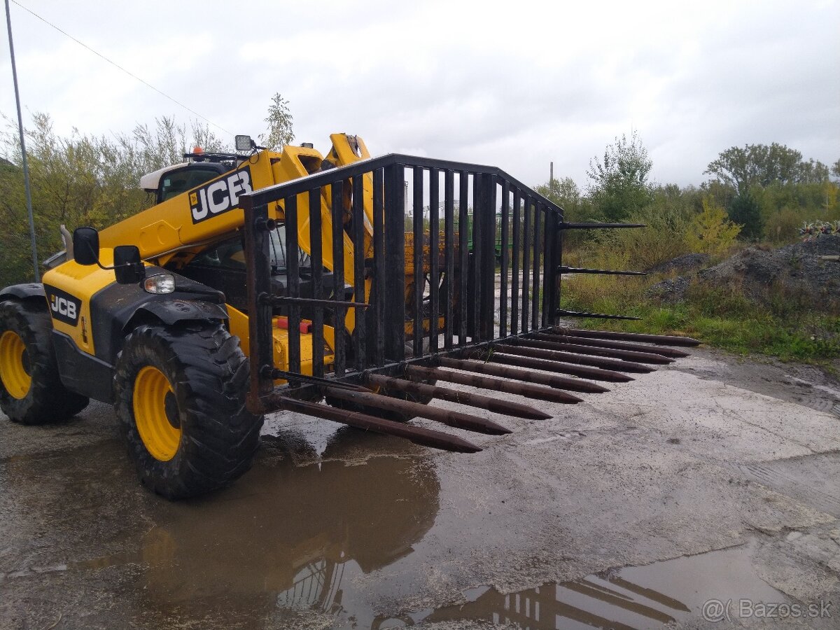 Adaptér na rozhrn siláže - 4