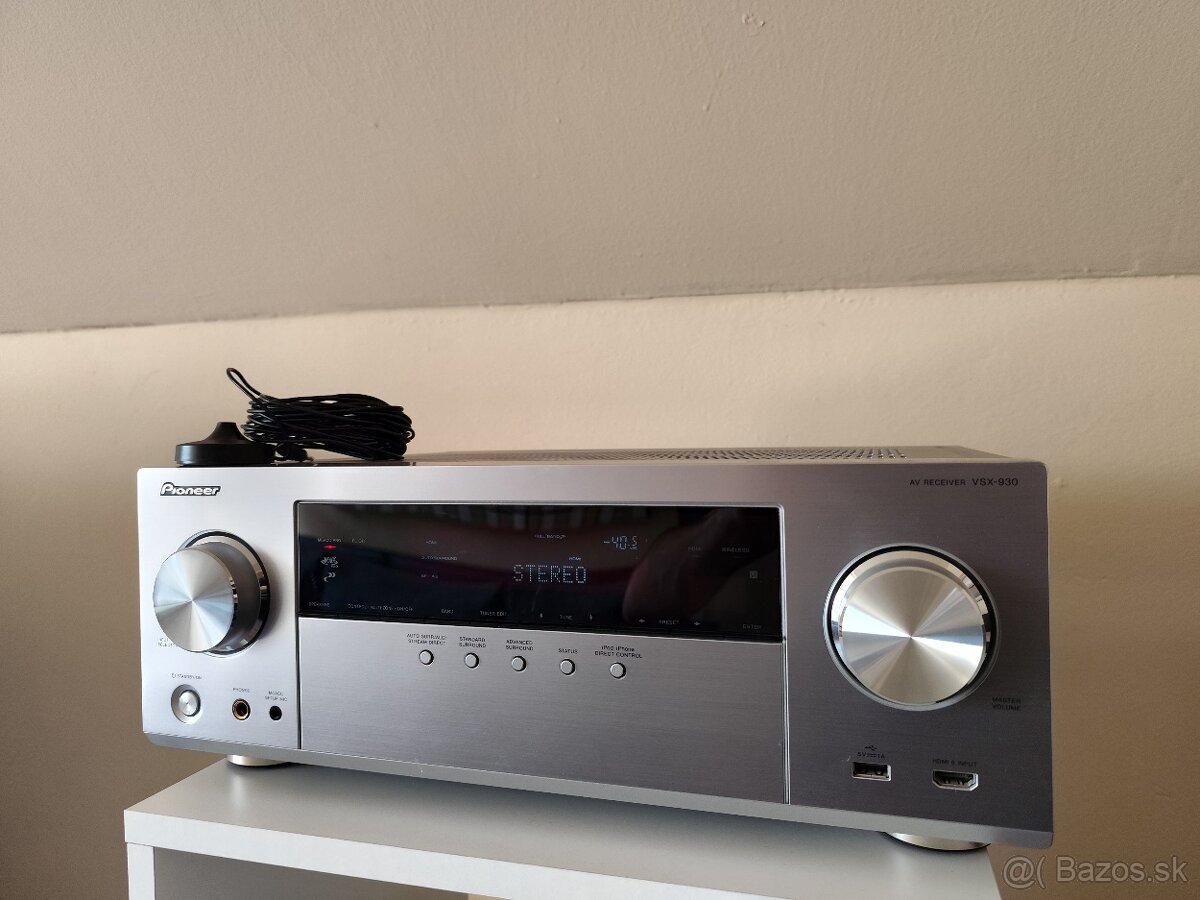 Pioneer VSX930 - 4