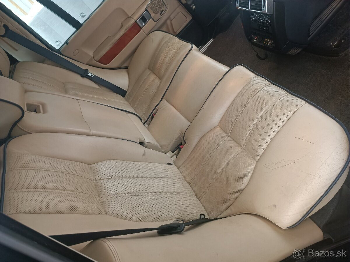 Range Rover 3.6 TDV8 L322 - Rozpredám na náhradné diely