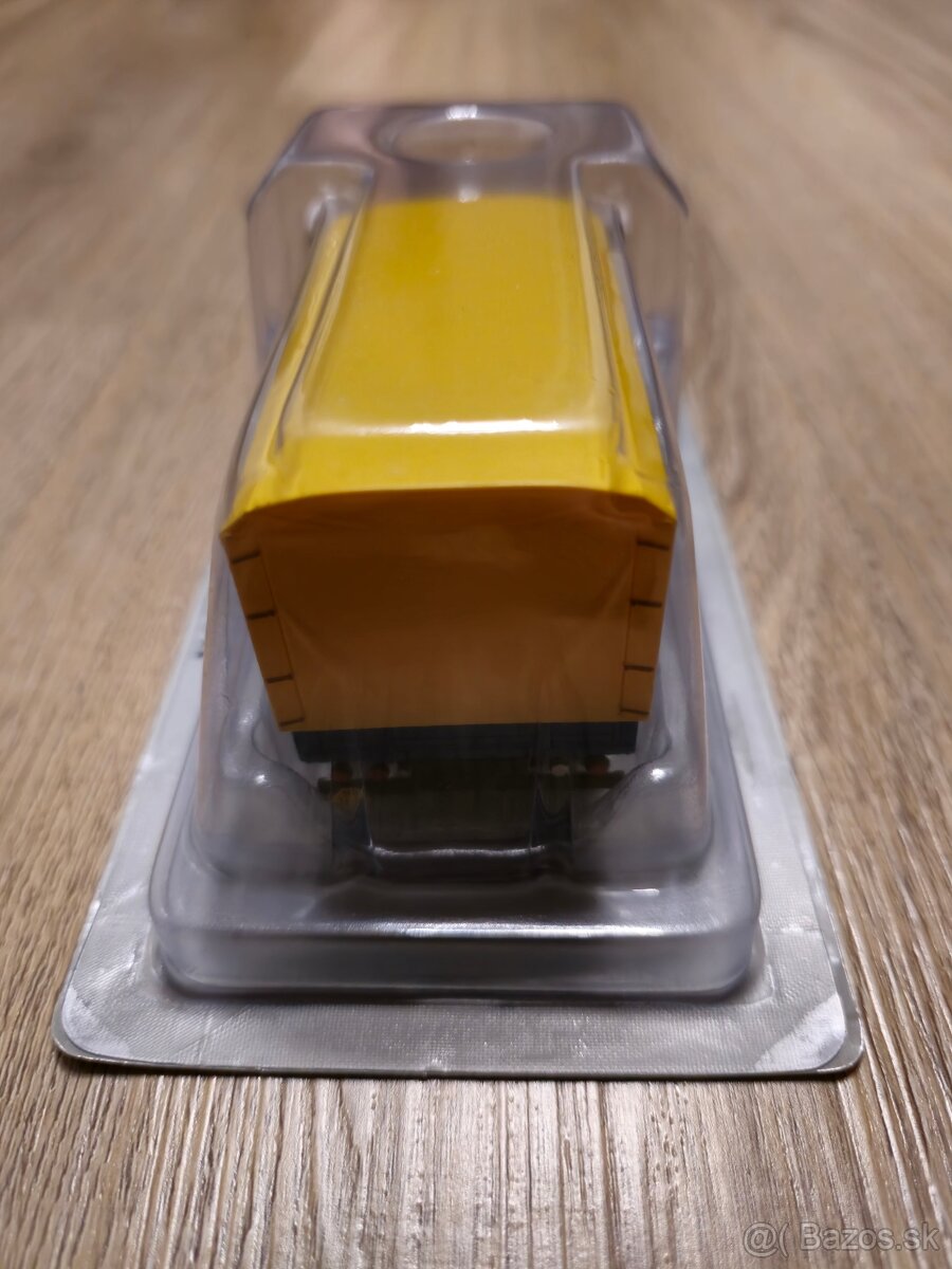 Deagostini Avia A21N - 4