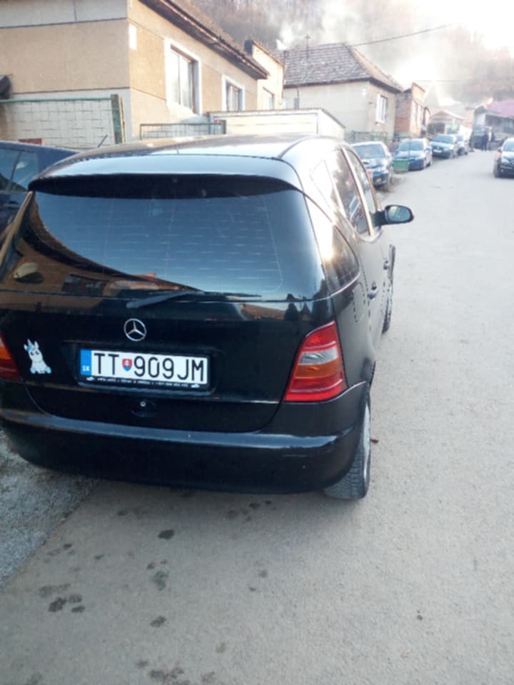 Mercedes a170 - 4