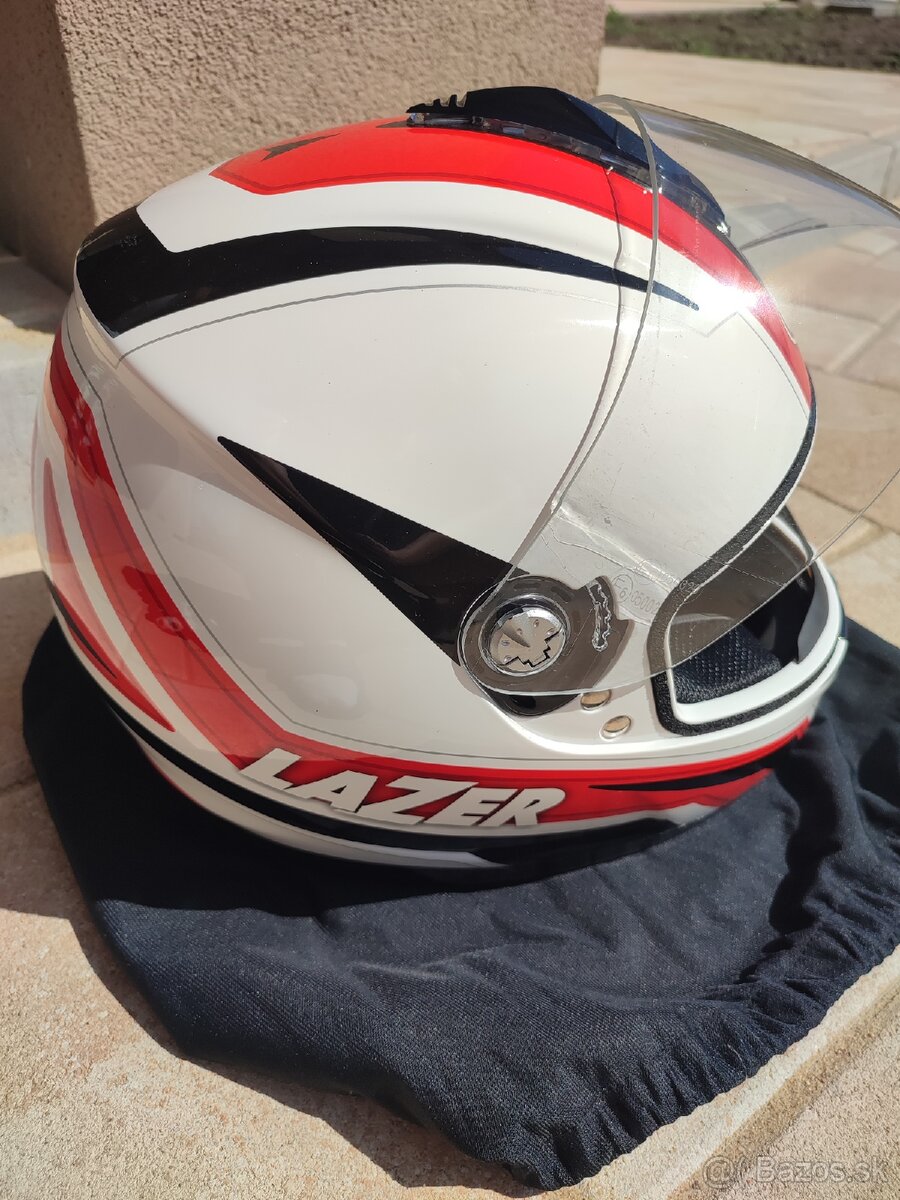 Prilba Lazer - 4