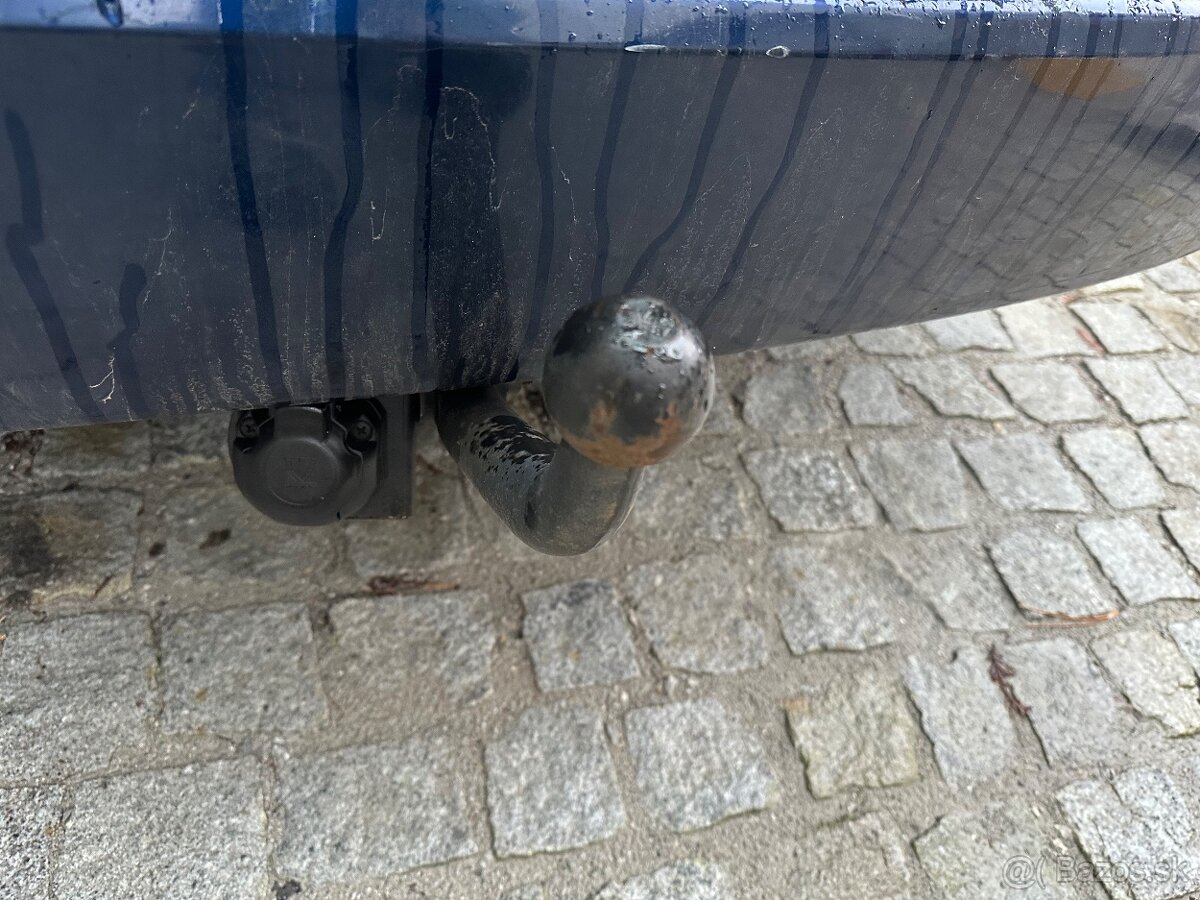 Toyota Corolla Verso 2,0D - 4