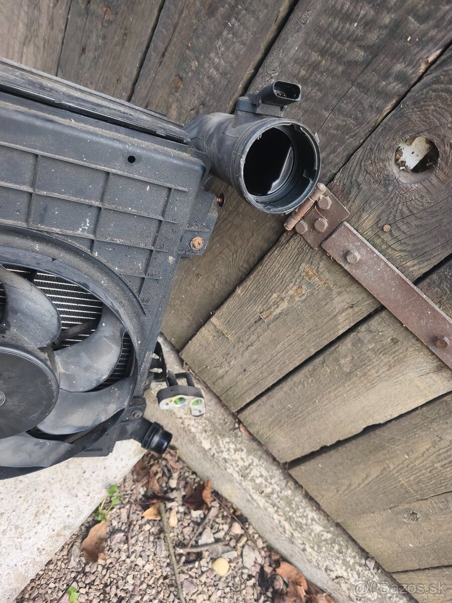 Skoda octavia2 chladice na 2L-103kw - 4