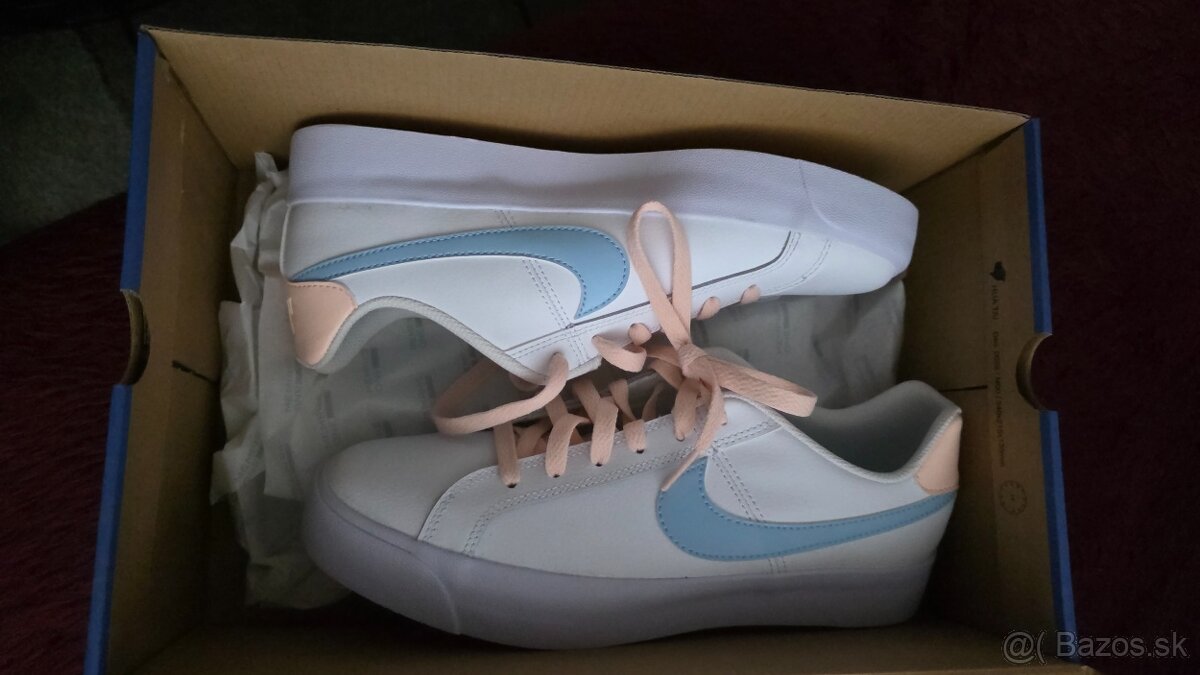 Botasky Nike 41 vn dl 26.5.....uni - 4