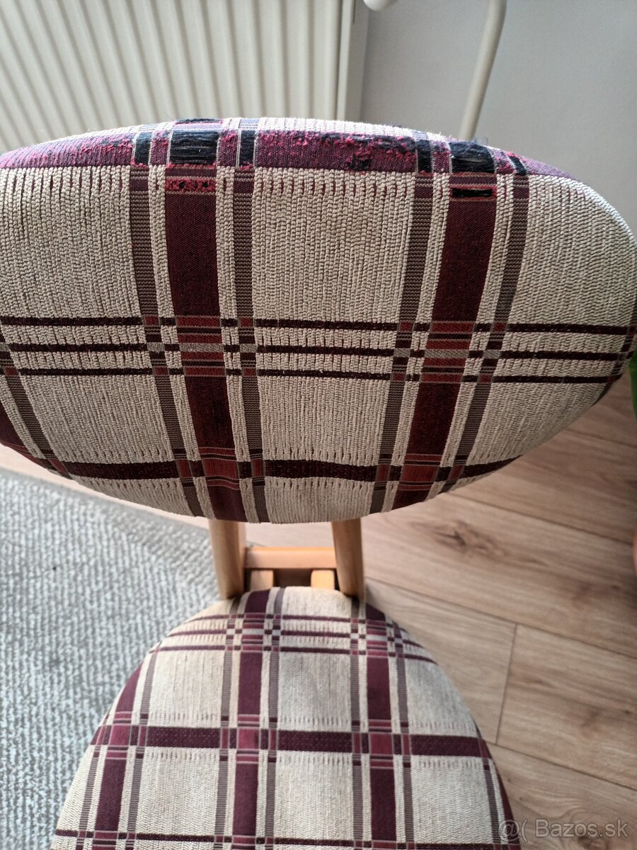 Jedálenské stoličky - 4