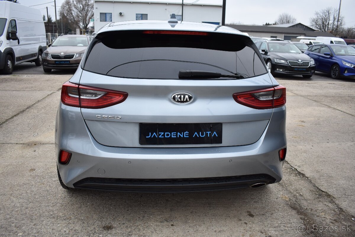 KIA Cee’d 1.6 CRDi 100KW/136k A/T - 4