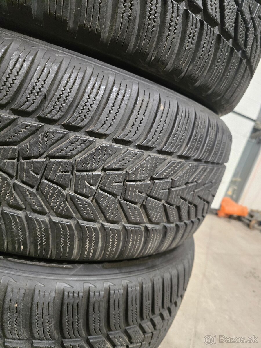 Zimné Pneu Hankook 235/55 R19 - 4