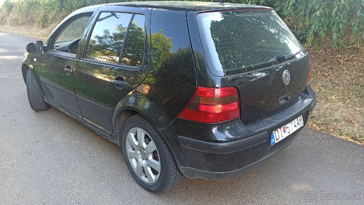 VW Golf 4 - 4