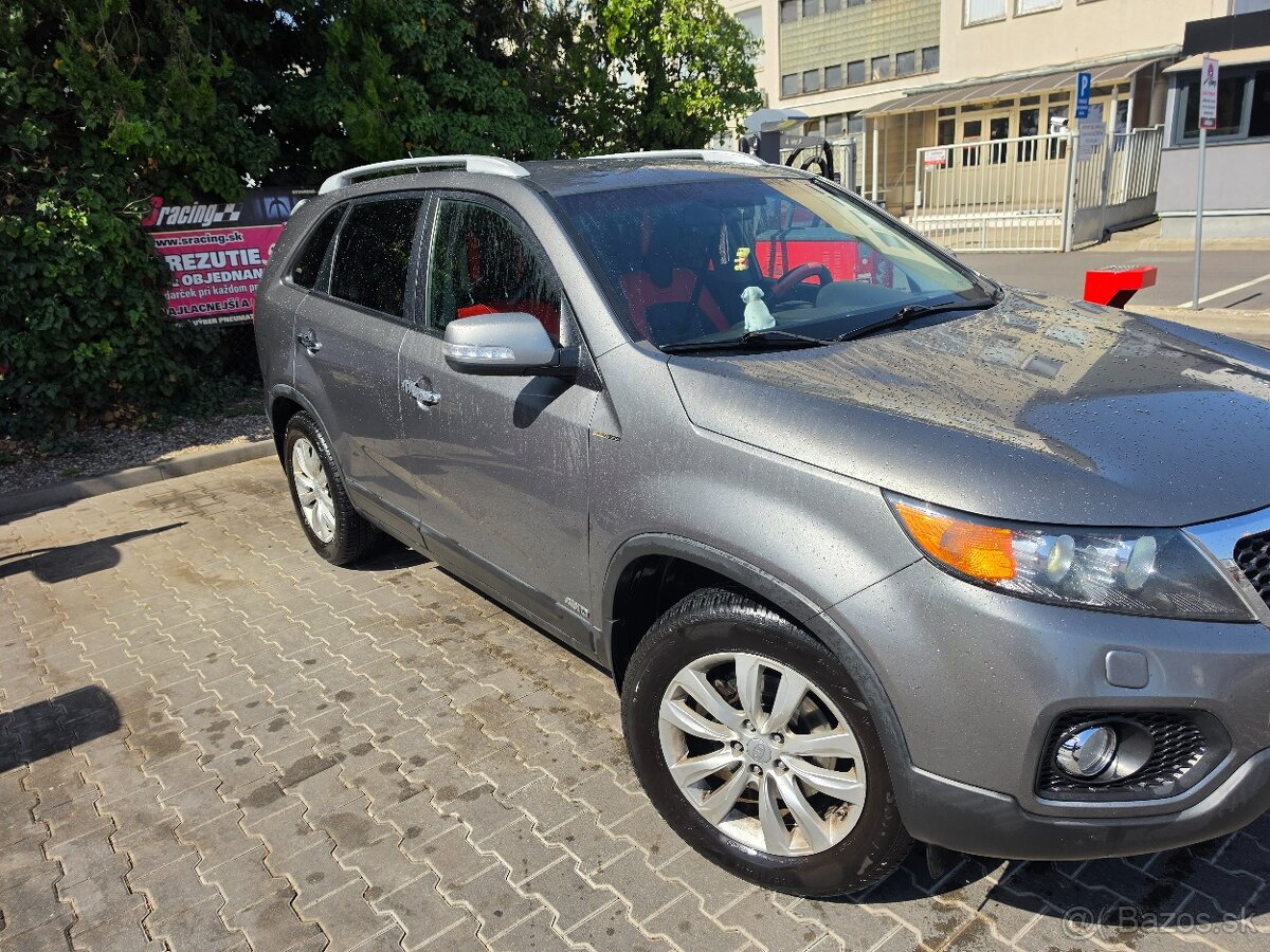 Kia sorento 2,2crdi - 4