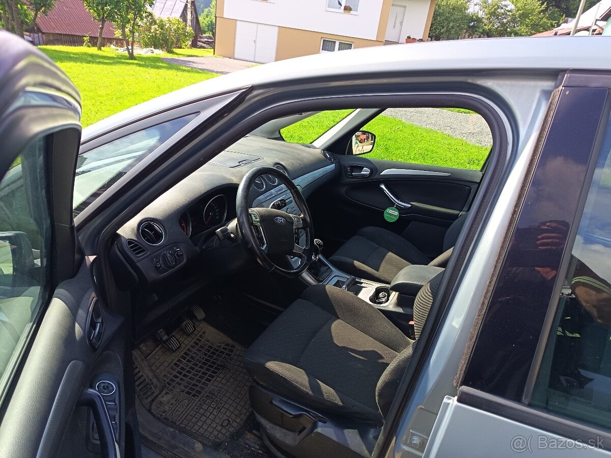 Predám Ford S_Max 1.8TDI - 4