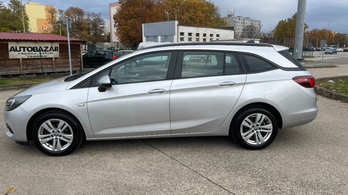 Opel Astra Caravan 1.5 CDTi 77kW M6 - 4