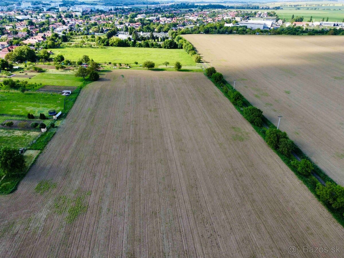 Vráble - 1421 m2 STAVEBNÝ pozemok - 4
