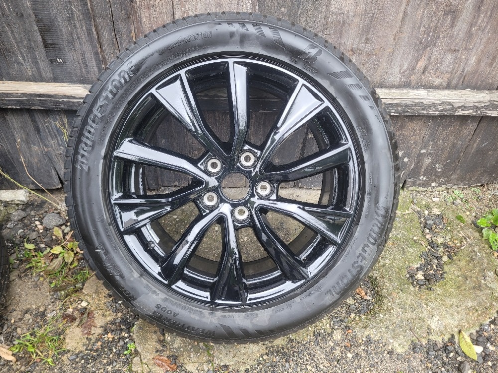 Zimní sada Volkswagen T7 R18 Toshima - 4