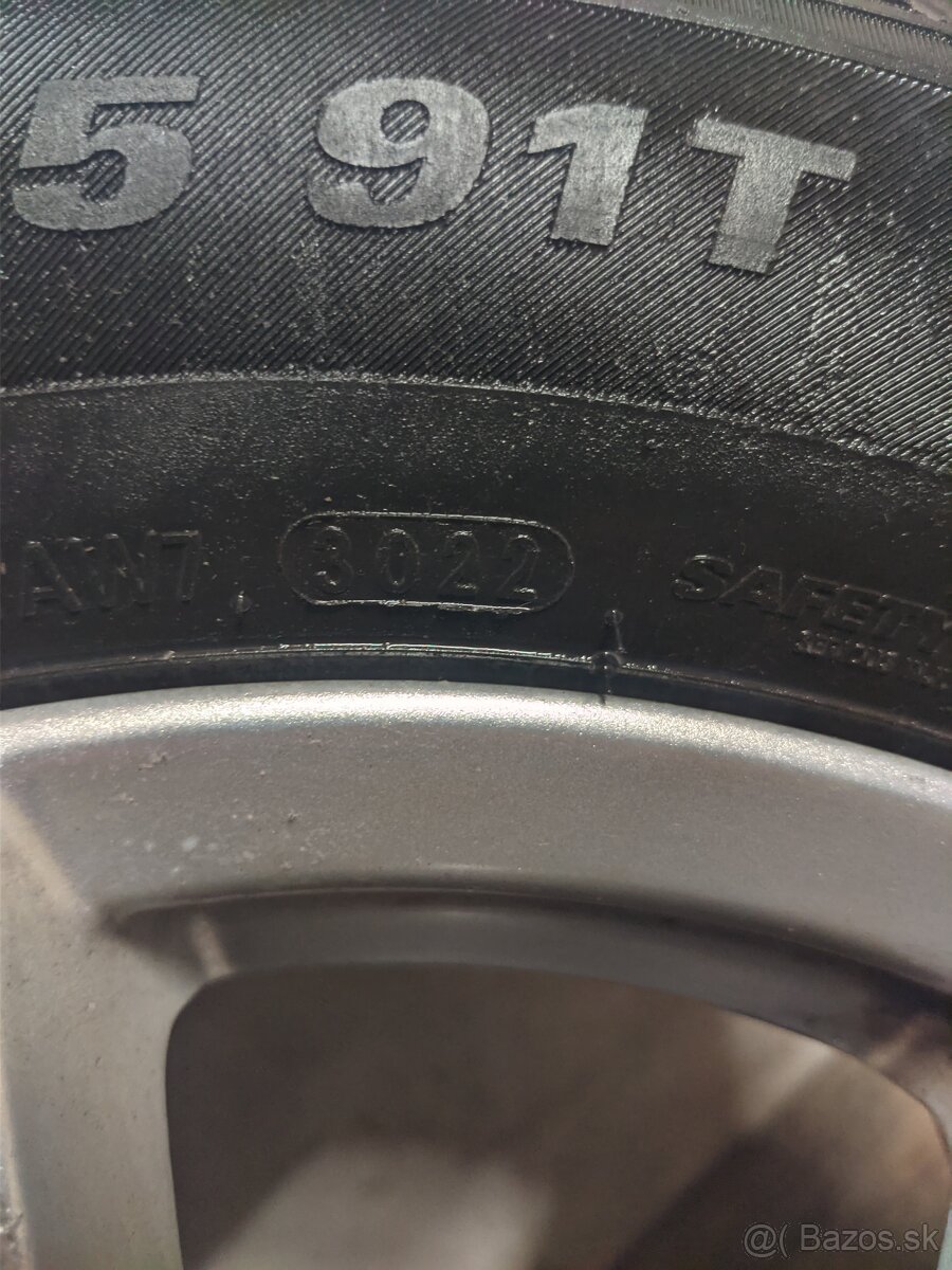 Zimne Kumho 195/65/r15 na diskoch - 4