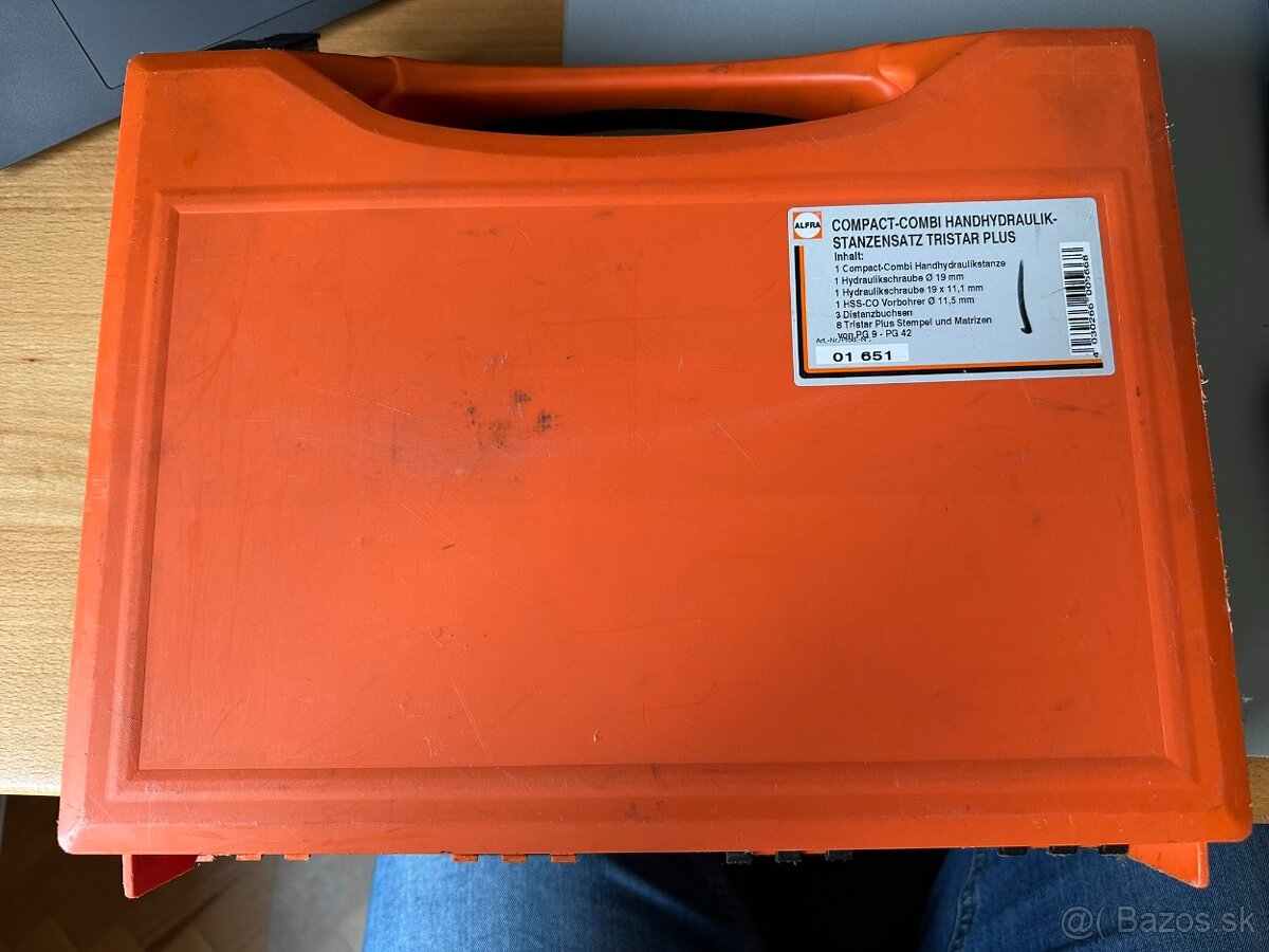 Predám hydraulickú dierovaciu pumpu Alfra Tristar Plus - 4