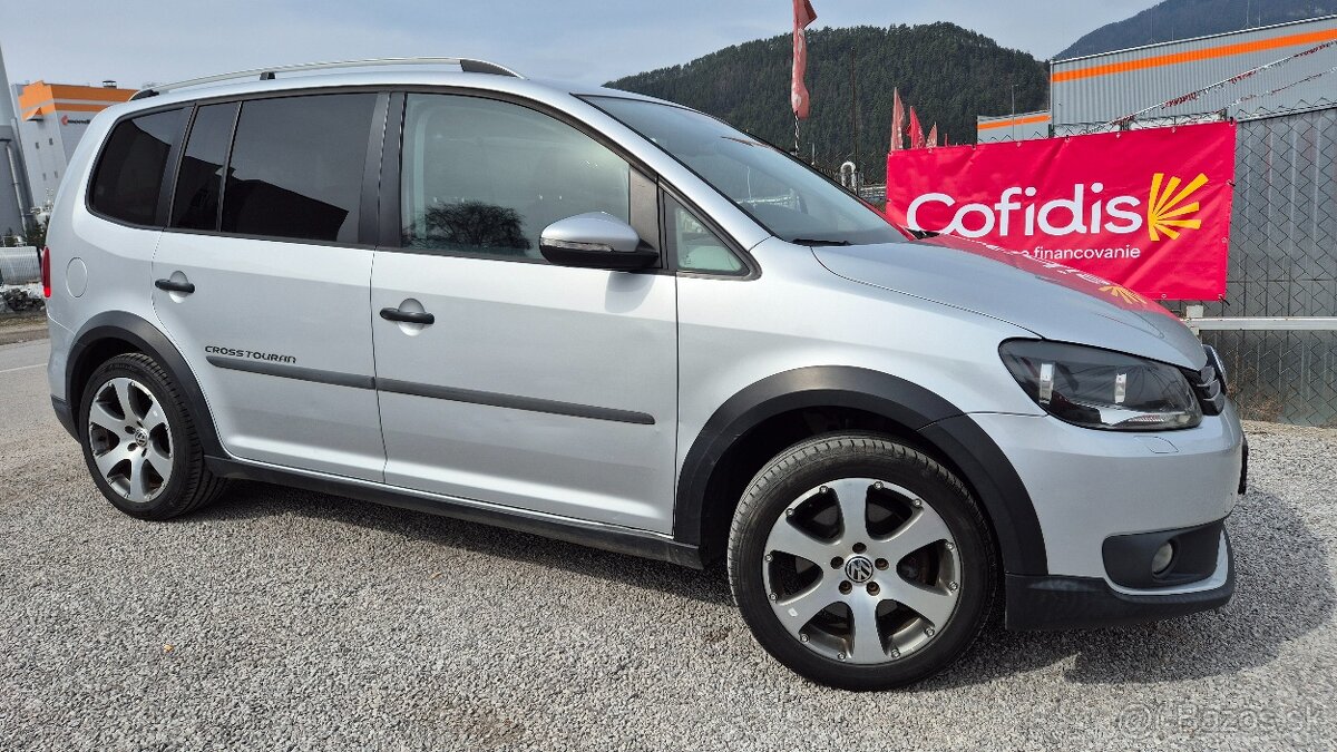 Volkswagen Touran 2.0 TDI Cross 7 miestne - 4